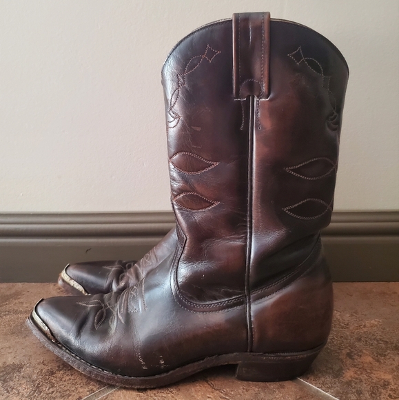 Boulet Canada Women's Cowboy Boots - Picture 10 of 16